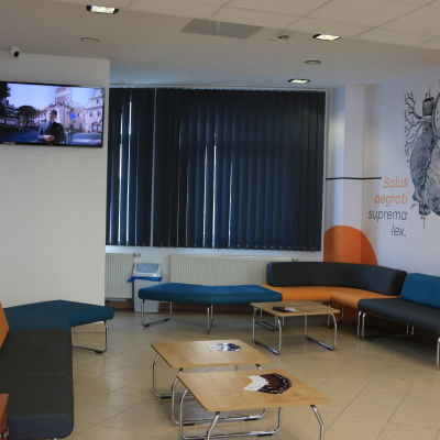 FBB - budynek uczylni, urządzano sale i pracownie oraz laboratorium