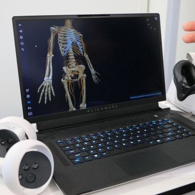 FBB - budynek uczylni, urządzano sale i pracownie oraz laboratorium