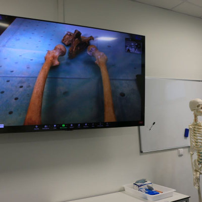 FBB - budynek uczylni, urządzano sale i pracownie oraz laboratorium