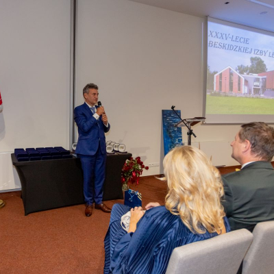 prof. Edward Wylęgała prorektor ds. rozwoju i transferu technologii SUM.