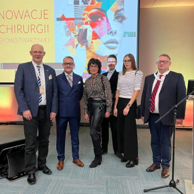Konferencja pt. Innowacje w chirurgii szczękowo-twarzowe. Uczestnicy.